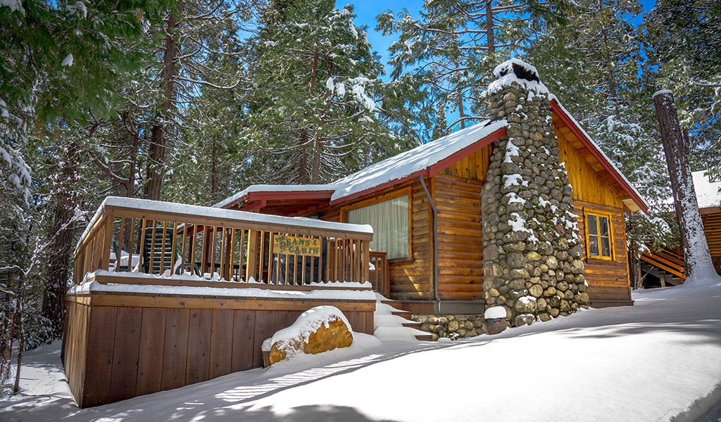 cozy Yosemite cabin in the winter