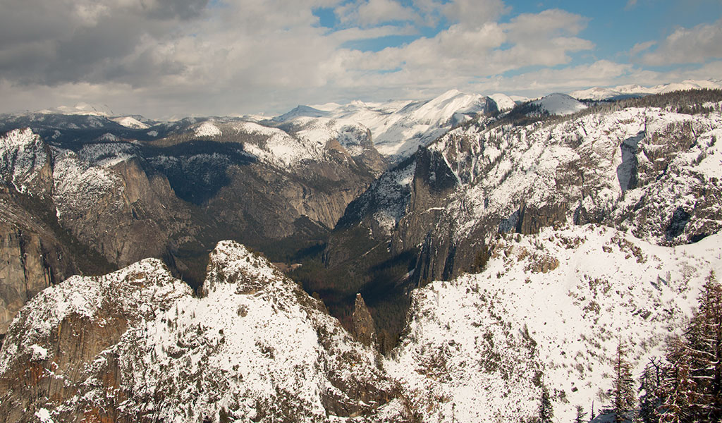 View from Dewey Point in winter Photo Copyright: Theresa Ho