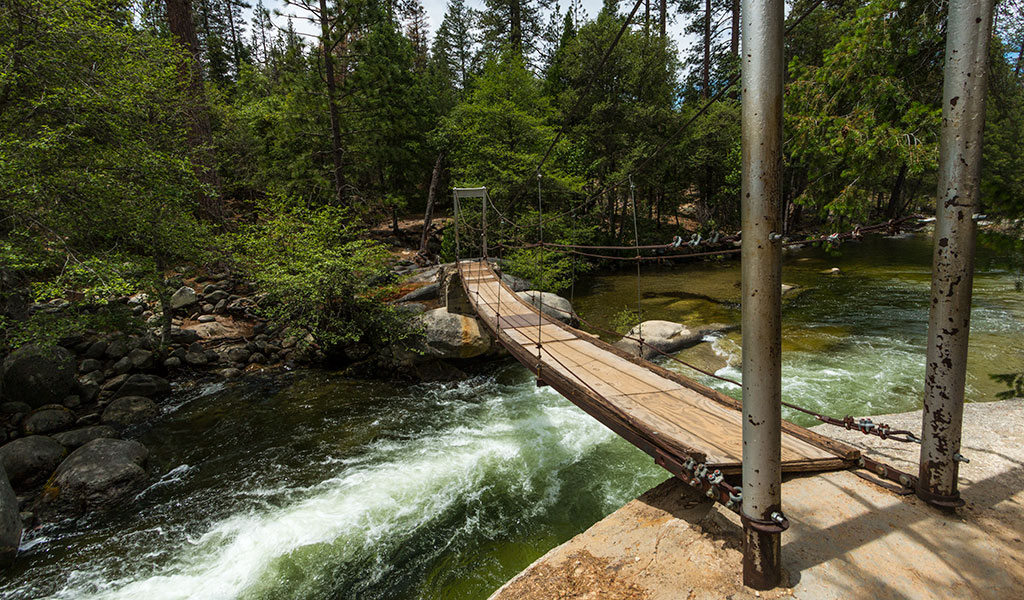 Wawona Swinging Bridge
